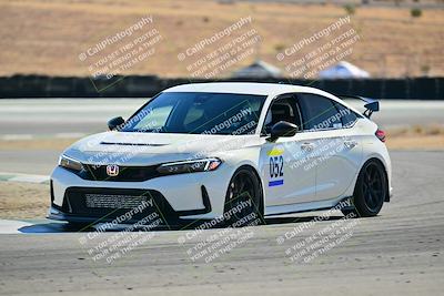 media/Nov-02-2025-Speed Ventures (Sun) [[61724e2e34]]/Red/Session 3/